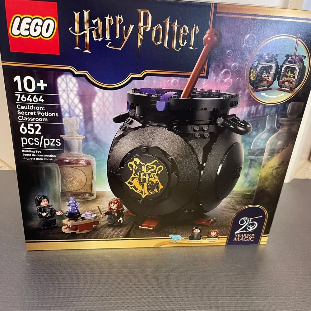 LEGO Harry Potter Magical Cauldron Secret Potions Classroom 76464 652 Pieces 10+